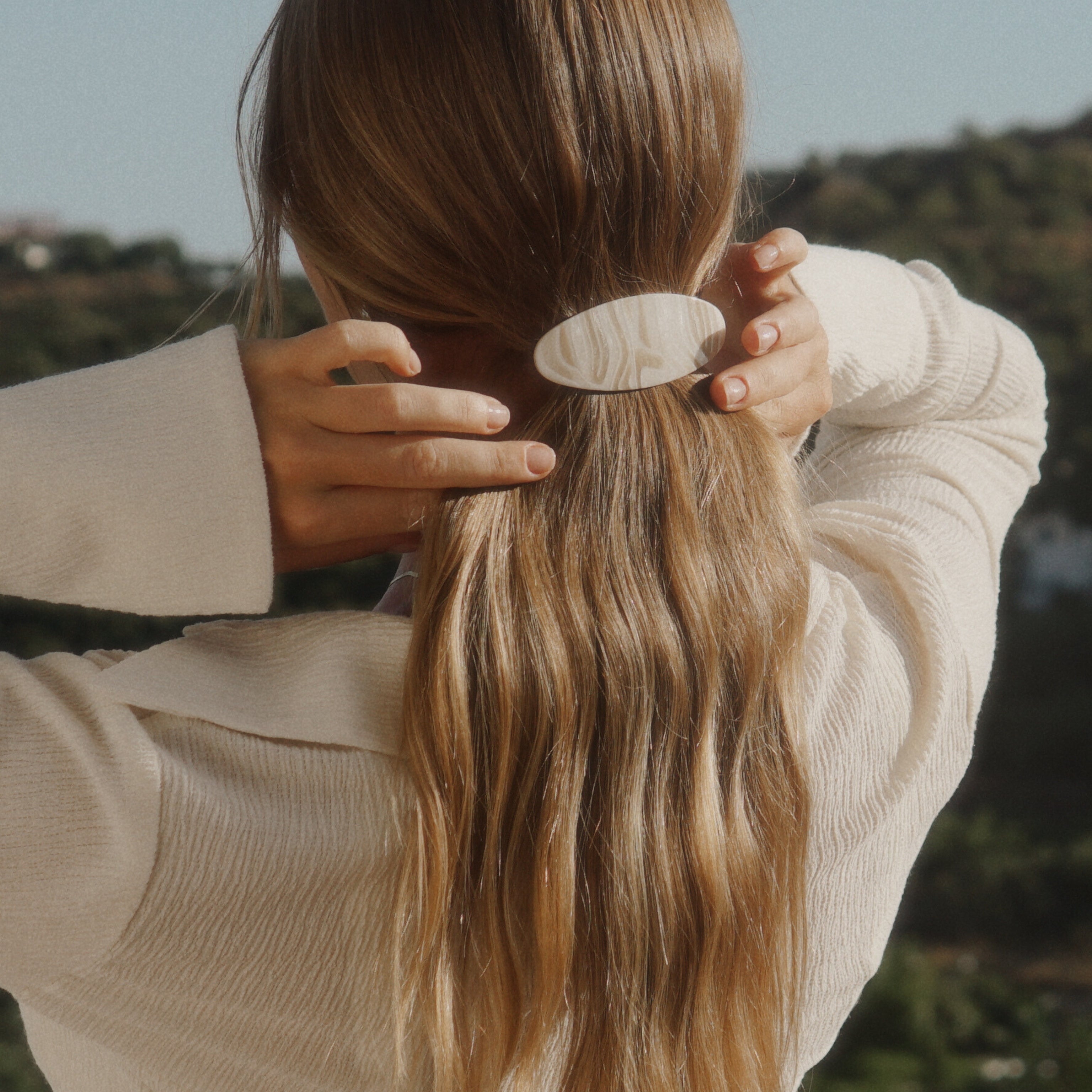 OVAL BARRETTE - POMEGRANATE
