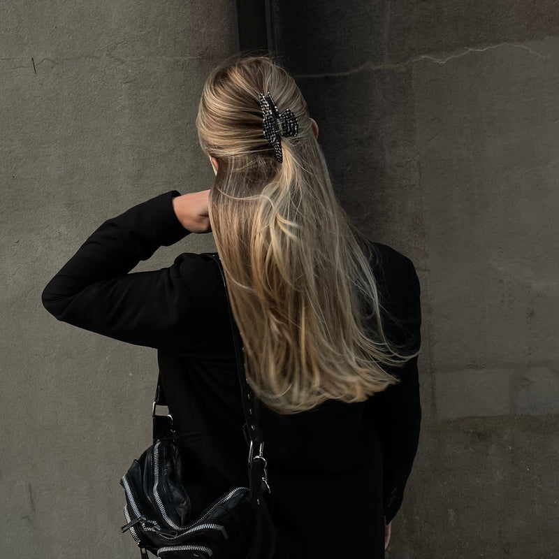 Signature Clip - Parisienne